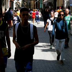 Con nuevas leyes, Cuba regula su proceso migratorio